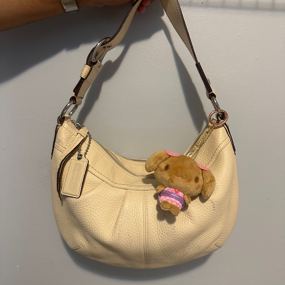 Vintage coach Cream Leather Shoulder Bag